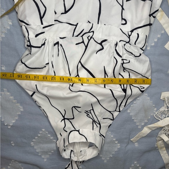 Unbranded Black and White Abstract Jumpsuit Size M. #322 - Picture 16 of 17